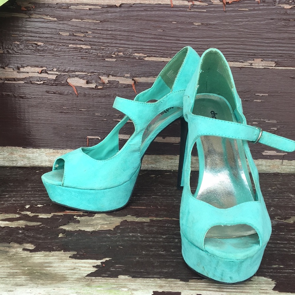 Turquoise heels